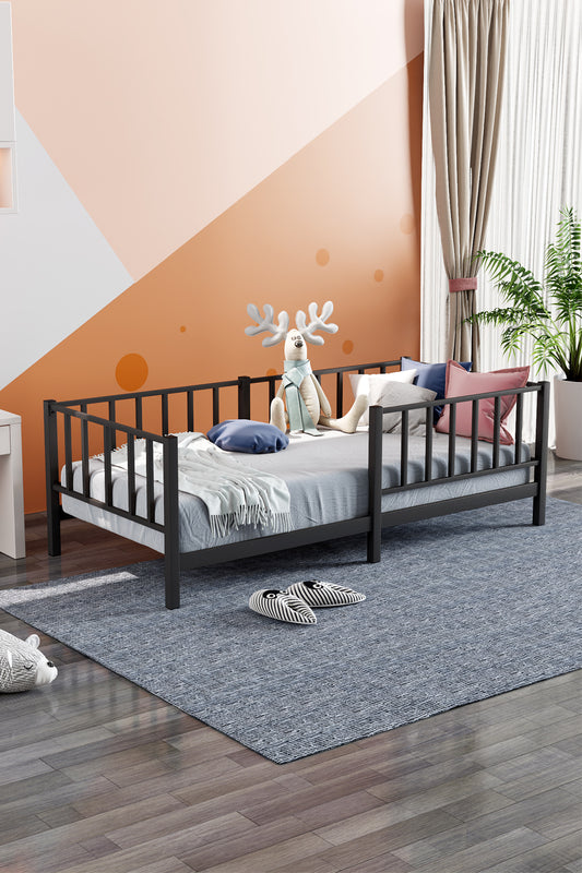 Montessori Bebek ve Çocuk Karyolası 90X190 cm